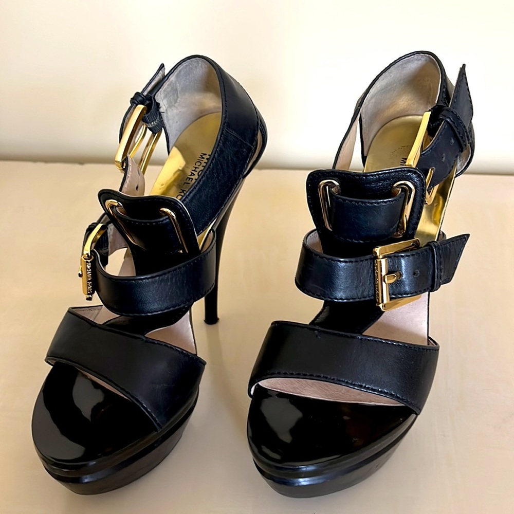 Michael Kors | Black T-Strap Platform Heels (5.5)